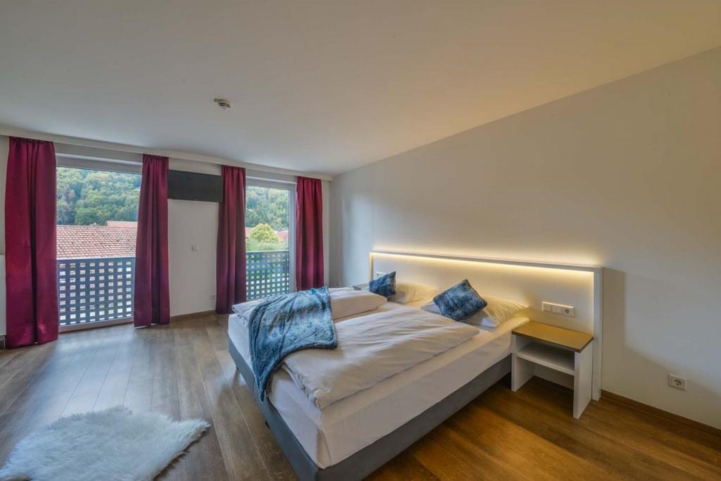 קינדינג Hotel Gasthof Heckl מראה חיצוני תמונה